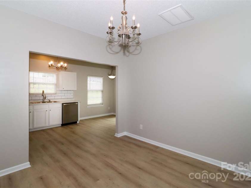 915 Harbour View Cove, Kannapolis, NC 28083.  MLS# CAR4297057, YatesRealty ID 34688. 