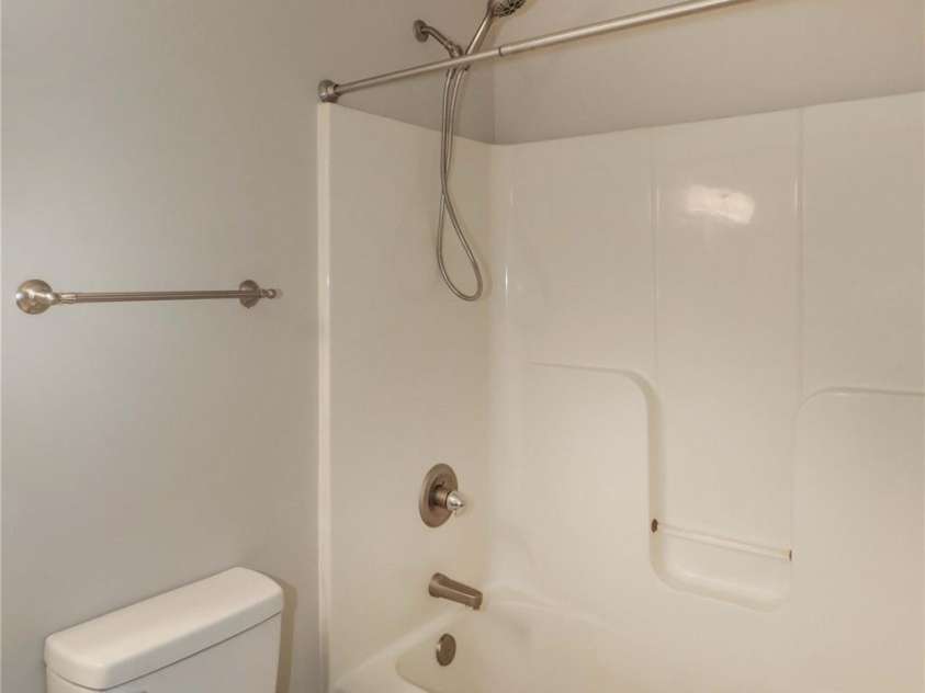 915 Harbour View Cove, Kannapolis, NC 28083.  MLS# CAR4297057, YatesRealty ID 34688. 