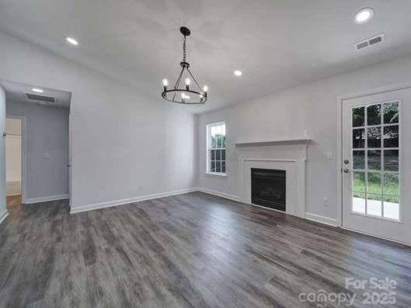 1684 Tate Road, Rock Hill, SC 29732.  MLS# CAR4297087, YatesRealty ID 34689. 