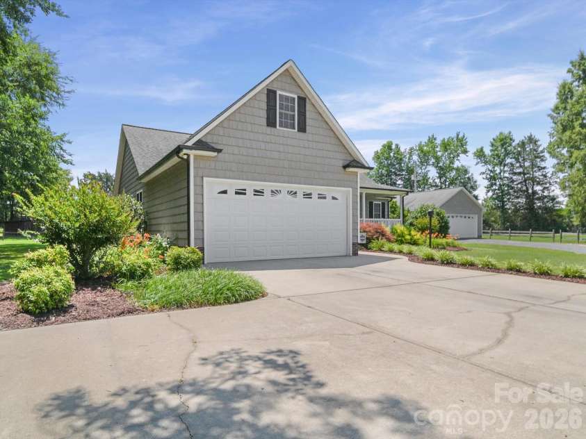 24794 NC 24/27 Highway, Albemarle, NC 28001.  MLS# CAR4398147, YatesRealty ID 34689. Double Car Attached Garage