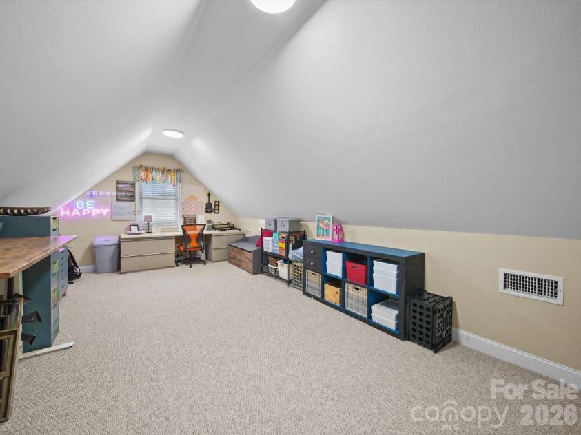 24794 NC 24/27 Highway, Albemarle, NC 28001.  MLS# CAR4398147, YatesRealty ID 34689. Upper - Flex Space / Bonus Room (FROG)