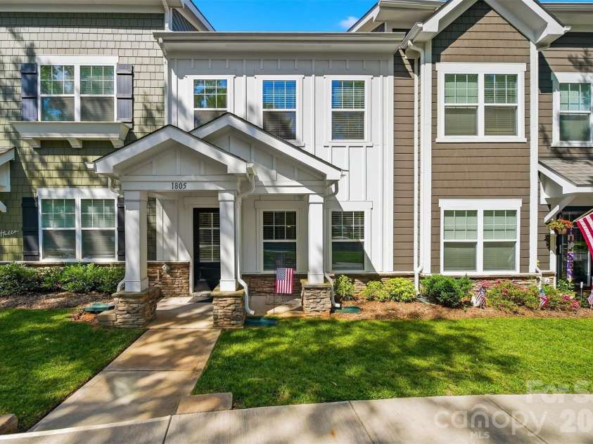 1805 Edgewater Drive, Conover, NC 28613.  MLS# CAR4386183, YatesRealty ID 3469. 