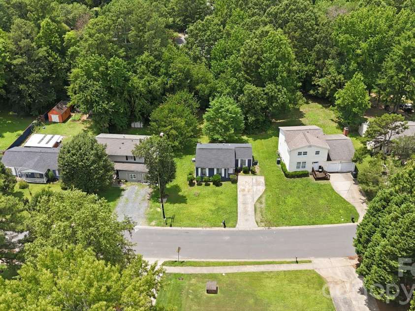 3719 Piney Grove Road, Charlotte, NC 28212.  MLS# CAR4398920, YatesRealty ID 34692. 