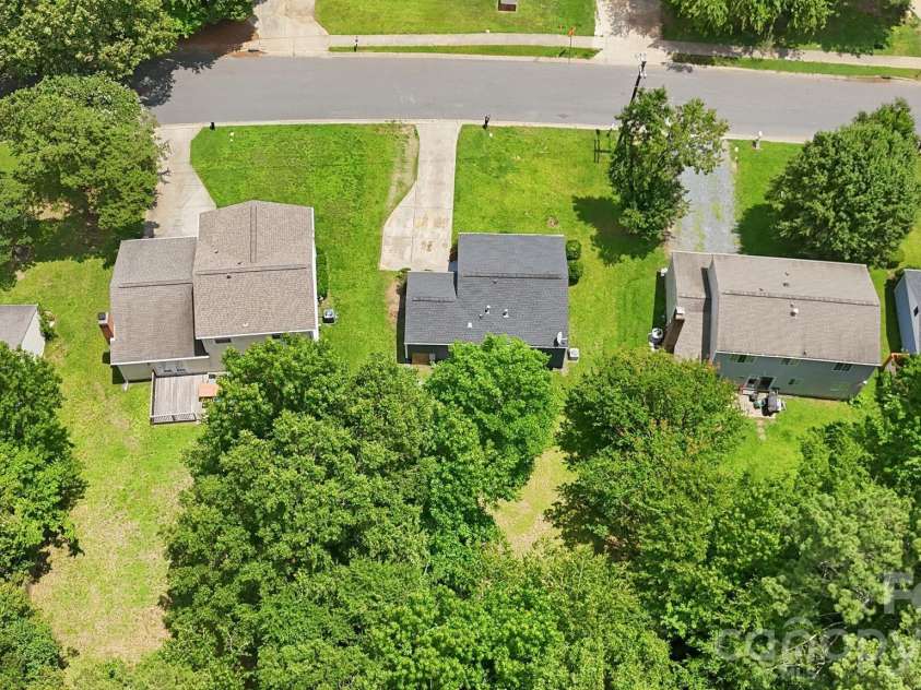 3719 Piney Grove Road, Charlotte, NC 28212.  MLS# CAR4398920, YatesRealty ID 34692. 