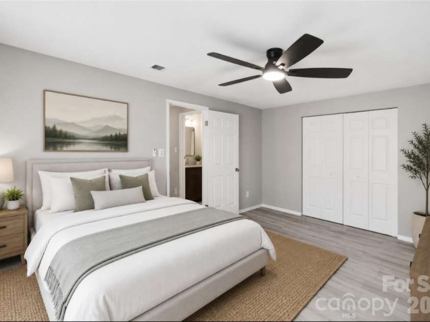 3719 Piney Grove Road, Charlotte, NC 28212.  MLS# CAR4398920, YatesRealty ID 34692. Virtually Staged