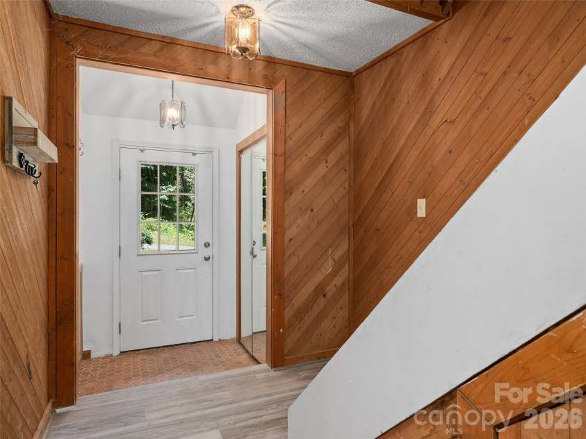 25 Little Creek Lane, Maggie Valley, NC 28751.  MLS# CAR4400072, YatesRealty ID 34693. 