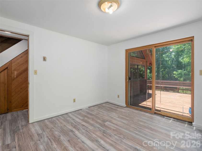 25 Little Creek Lane, Maggie Valley, NC 28751.  MLS# CAR4400072, YatesRealty ID 34693. 