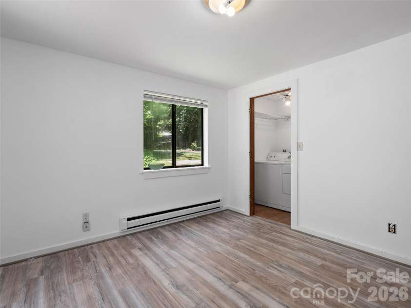 25 Little Creek Lane, Maggie Valley, NC 28751.  MLS# CAR4400072, YatesRealty ID 34693. 