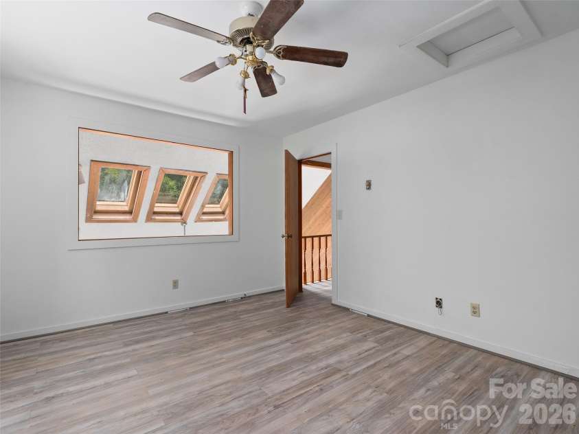 25 Little Creek Lane, Maggie Valley, NC 28751.  MLS# CAR4400072, YatesRealty ID 34693. 