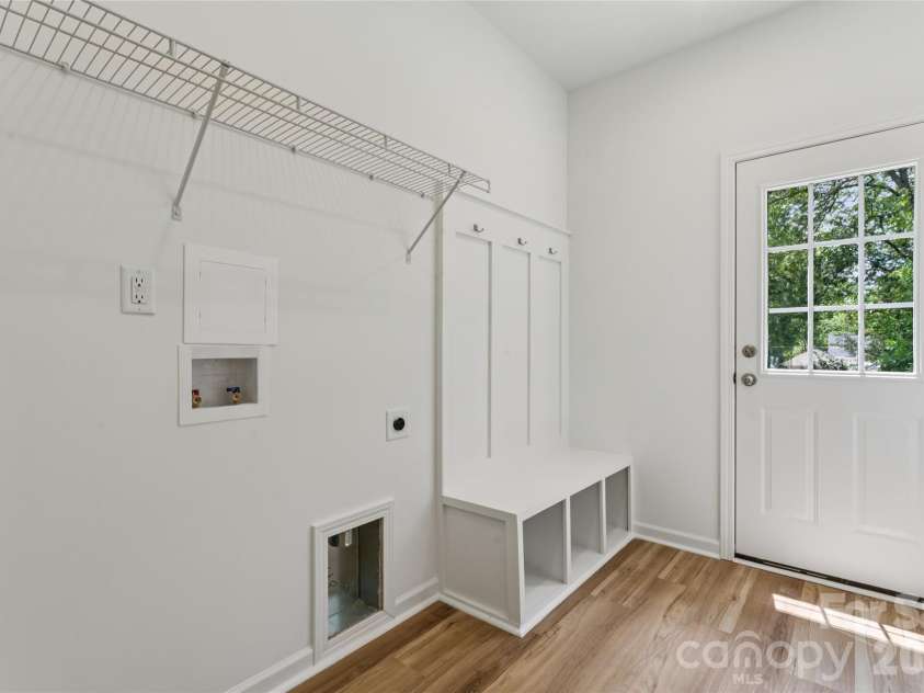 223 11th Street, Salisbury, NC 28144.  MLS# CAR4399876, YatesRealty ID 34695. 