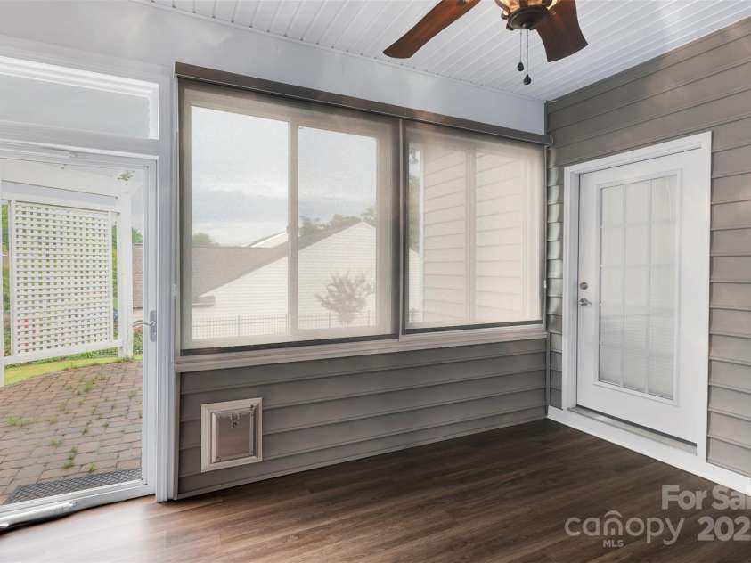 417 Brier Knob Drive, Fort Mill, SC 29715.  MLS# CAR4261100, YatesRealty ID 34695. 