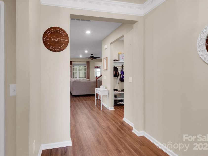 417 Brier Knob Drive, Fort Mill, SC 29715.  MLS# CAR4261100, YatesRealty ID 34695. 