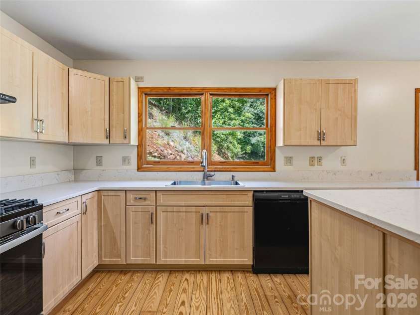 1856 Lickskillet Road, Burnsville, NC 28714.  MLS# CAR4396604, YatesRealty ID 34698. 