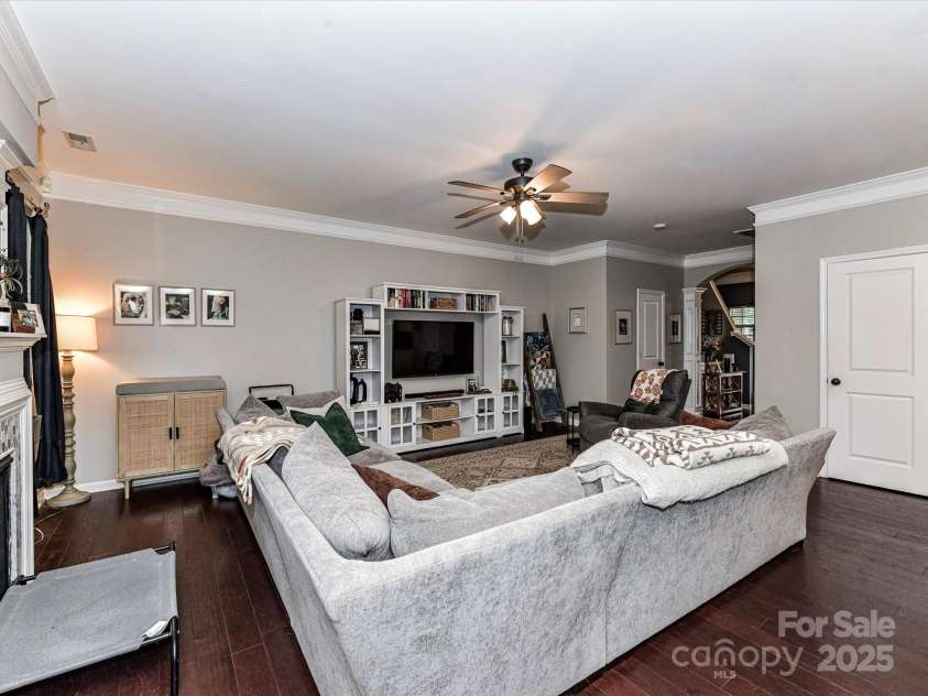 355 Pulaski Drive, Concord, NC 28027.  MLS# CAR4287941, YatesRealty ID 34699. 