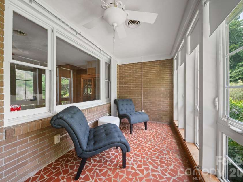 528 Baccus Siding Road, Green Mountain, NC 28740.  MLS# CAR4398758, YatesRealty ID 34699. 