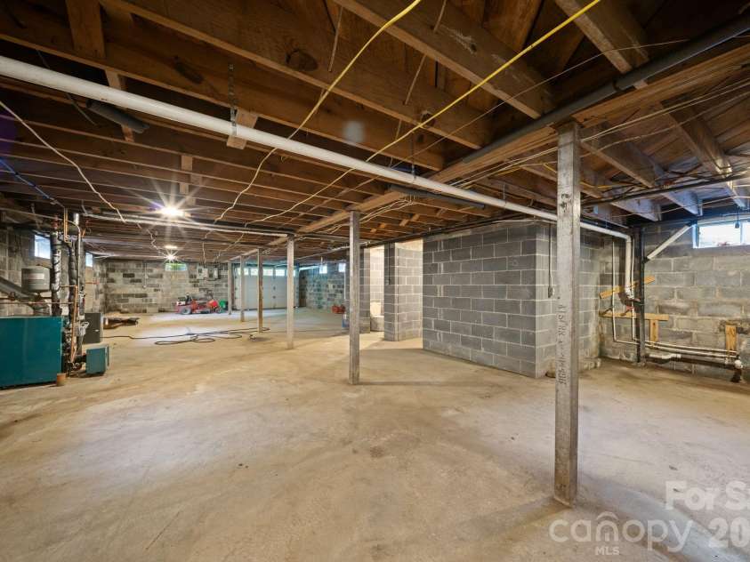 528 Baccus Siding Road, Green Mountain, NC 28740.  MLS# CAR4398758, YatesRealty ID 34699. 