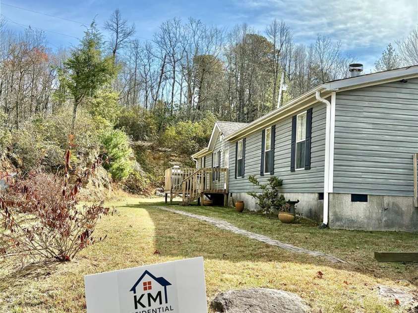 2053 Nancy Mountain Road, Rosman, NC 28772.  MLS# CAR4315905, YatesRealty ID 347. 