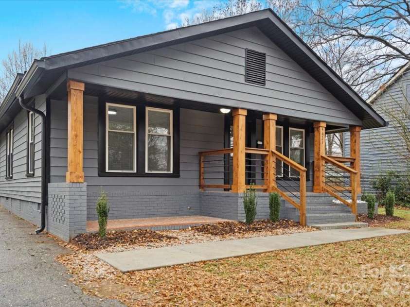 4421 Gum Street, Charlotte, NC 28208.  MLS# CAR4210808, YatesRealty ID 347. 
