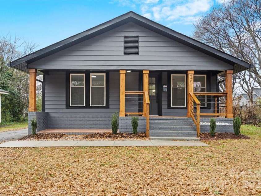 4421 Gum Street, Charlotte, NC 28208.  MLS# CAR4210808, YatesRealty ID 347. 