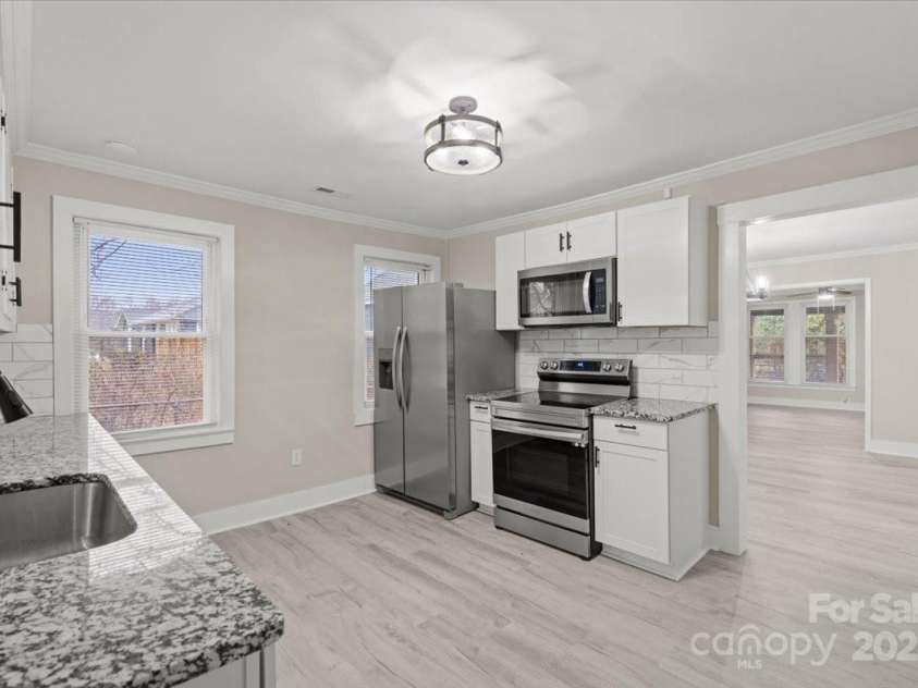 4421 Gum Street, Charlotte, NC 28208.  MLS# CAR4210808, YatesRealty ID 347. 