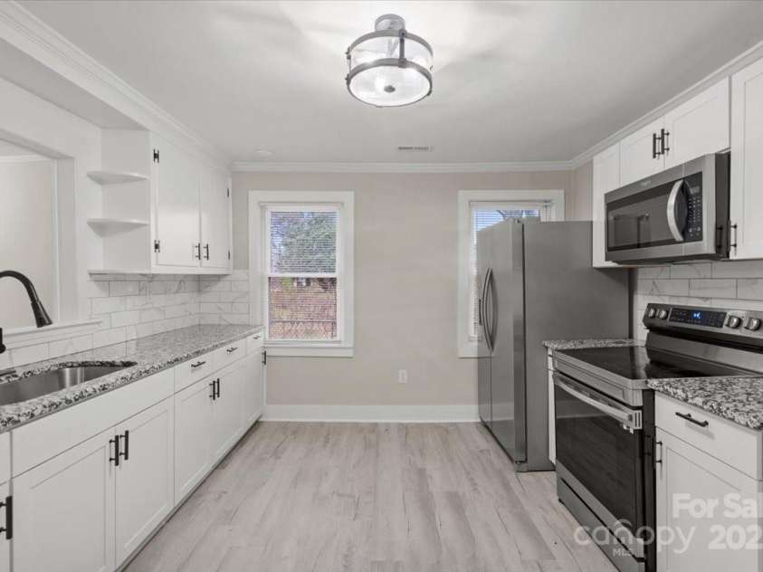 4421 Gum Street, Charlotte, NC 28208.  MLS# CAR4210808, YatesRealty ID 347. 