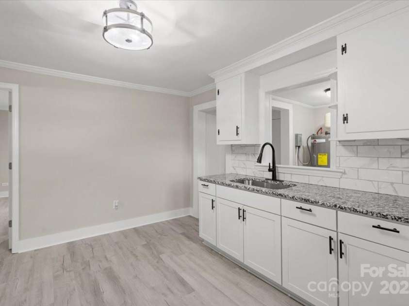 4421 Gum Street, Charlotte, NC 28208.  MLS# CAR4210808, YatesRealty ID 347. 