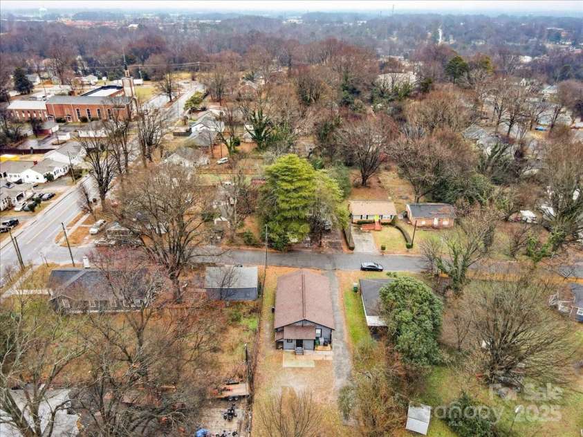 4421 Gum Street, Charlotte, NC 28208.  MLS# CAR4210808, YatesRealty ID 347. 