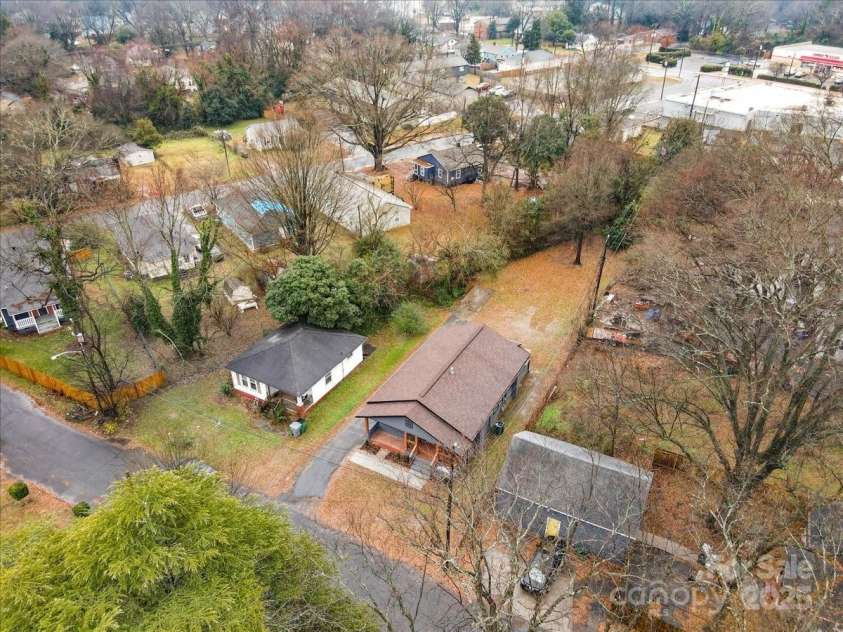 4421 Gum Street, Charlotte, NC 28208.  MLS# CAR4210808, YatesRealty ID 347. 