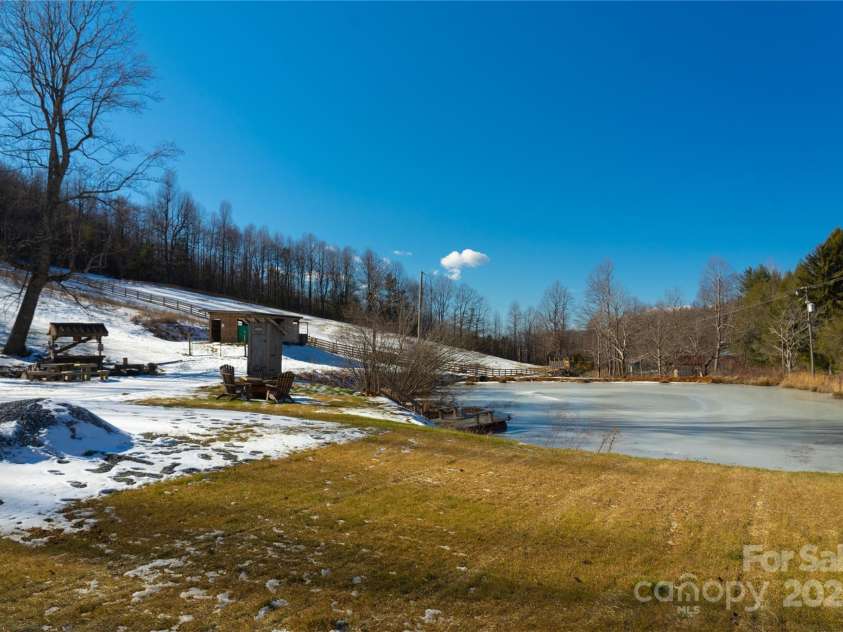 0 Sugarloaf Mountain Road, Hendersonville, NC 28792.  MLS# CAR4212969, YatesRealty ID 3470. Spring fed pond