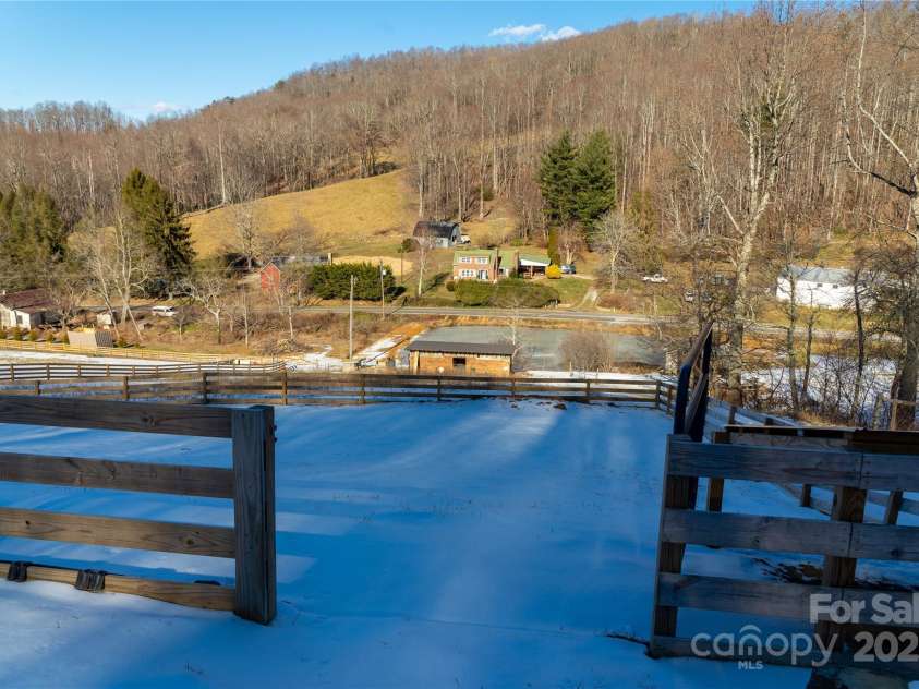 0 Sugarloaf Mountain Road, Hendersonville, NC 28792.  MLS# CAR4212969, YatesRealty ID 3470. Top pasture view