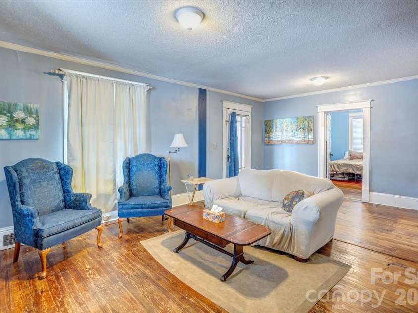 402 Salisbury Avenue, Spencer, NC 28159.  MLS# CAR4342111, YatesRealty ID 3470. 