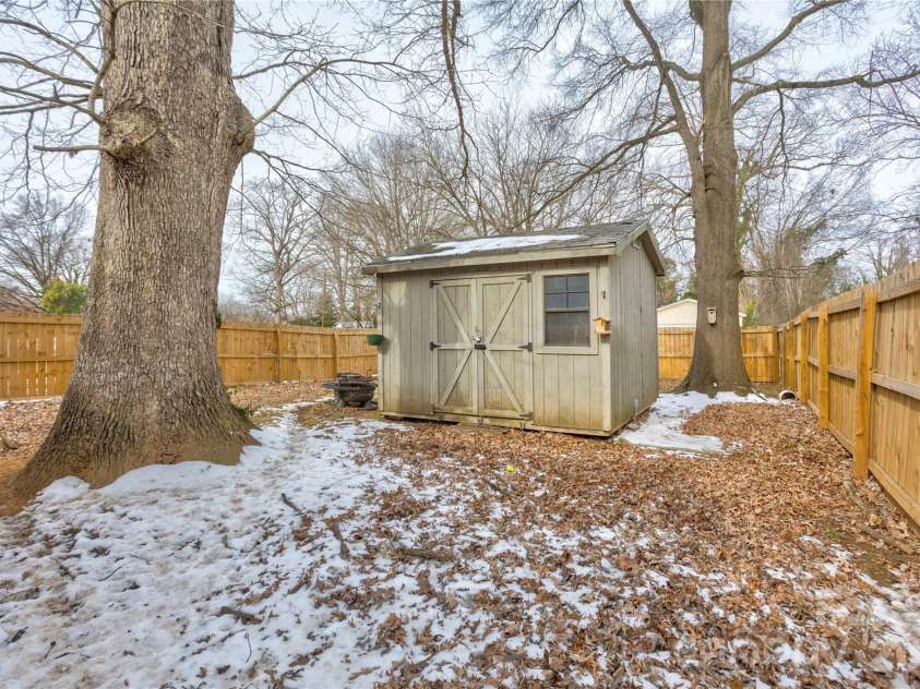 402 Salisbury Avenue, Spencer, NC 28159.  MLS# CAR4342111, YatesRealty ID 3470. 