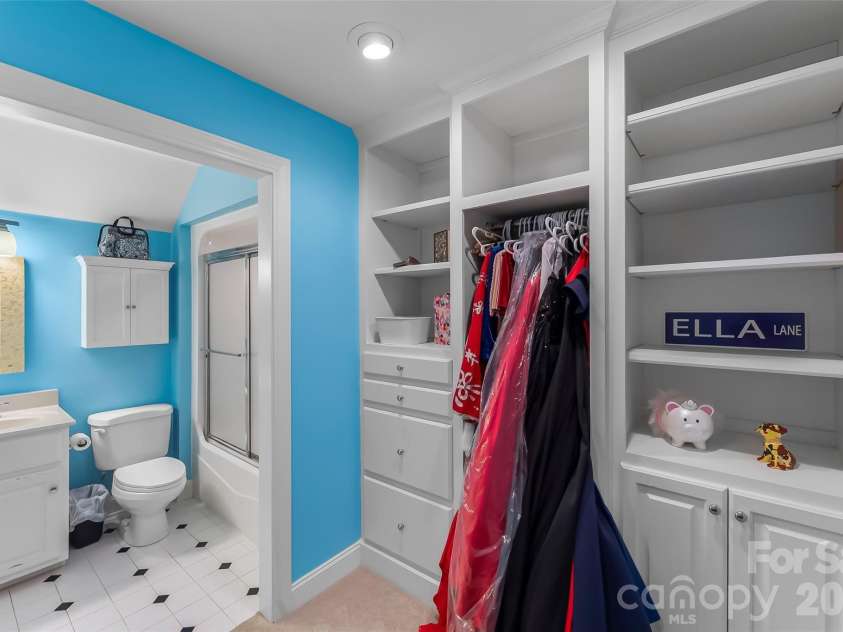 1778 Cedar Drive, Lenoir, NC 28645.  MLS# CAR4399774, YatesRealty ID 34700. 