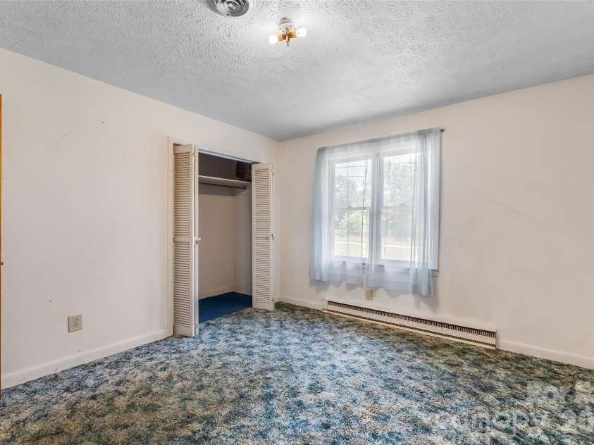 500 Pete Brittain Road, Morganton, NC 28655.  MLS# CAR4399853, YatesRealty ID 34701. 