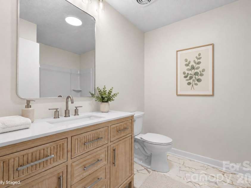 500 Pete Brittain Road, Morganton, NC 28655.  MLS# CAR4436702, YatesRealty ID 34701. 