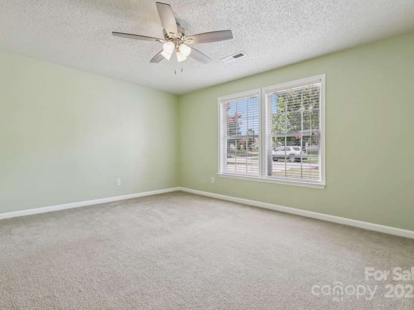 1909 Leesburg Drive, Clover, SC 29710.  MLS# CAR4279324, YatesRealty ID 34702. 