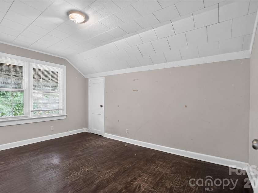 405 Ransom Street, Gastonia, NC 28052.  MLS# CAR4397780, YatesRealty ID 34703. 