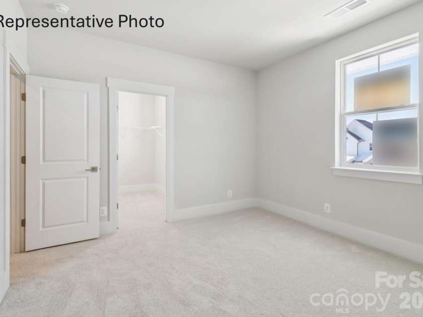 1433 Twin Leaf Road, Fort Mill, SC 29715.  MLS# CAR4400175, YatesRealty ID 34705. 