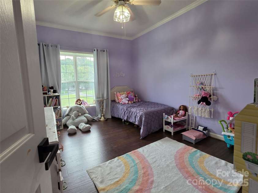21 Persimmon Drive, Mills River, NC 28759.  MLS# CAR4289280, YatesRealty ID 34706. 