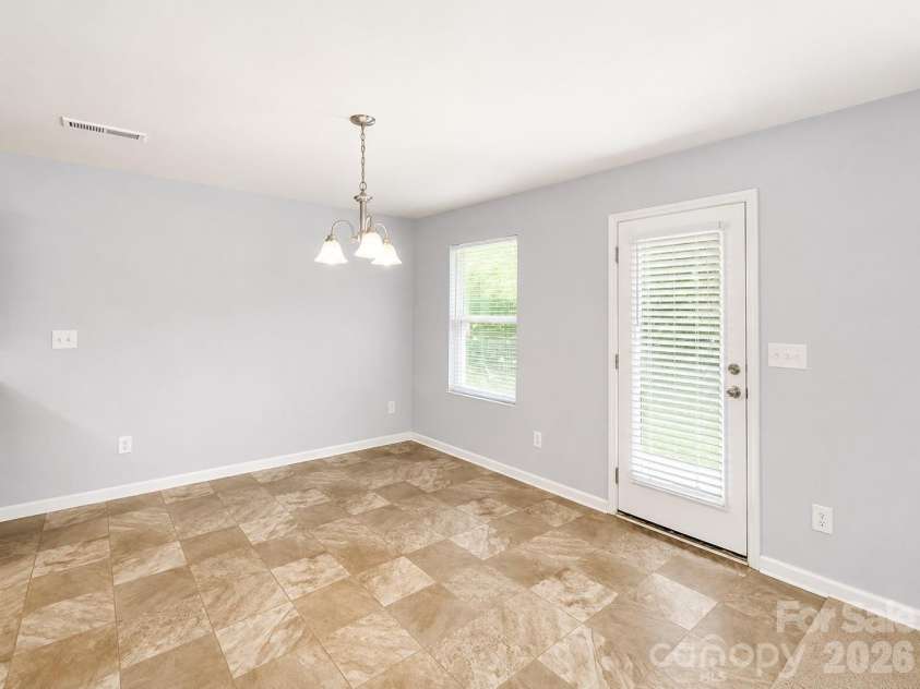 7417 O'Hara Street, Huntersville, NC 28078.  MLS# CAR4395903, YatesRealty ID 34706. Dining