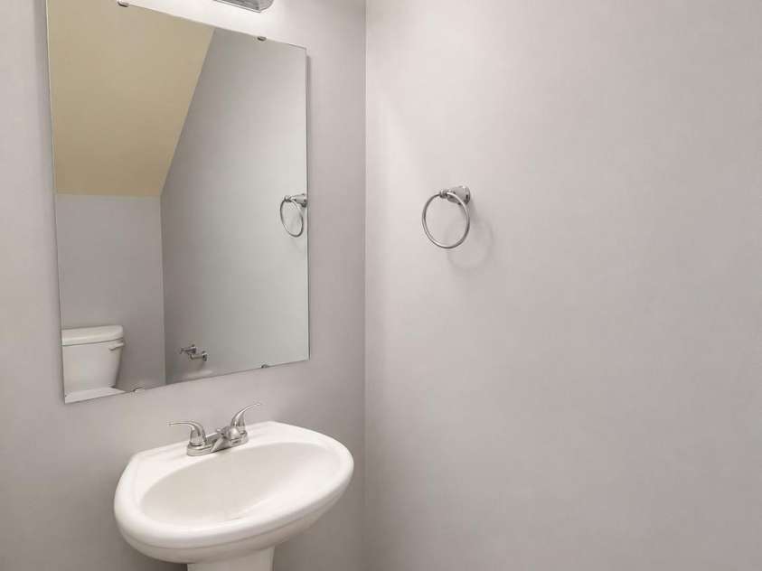7417 O'Hara Street, Huntersville, NC 28078.  MLS# CAR4395903, YatesRealty ID 34706. Half Bath Lower