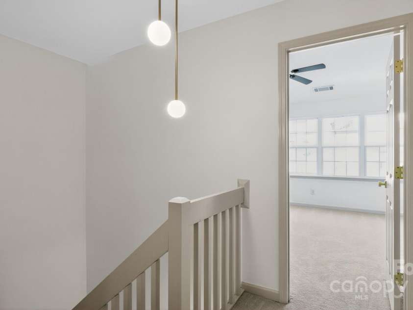 5921 Cougar Lane, Charlotte, NC 28269.  MLS# CAR4319214, YatesRealty ID 34708. 