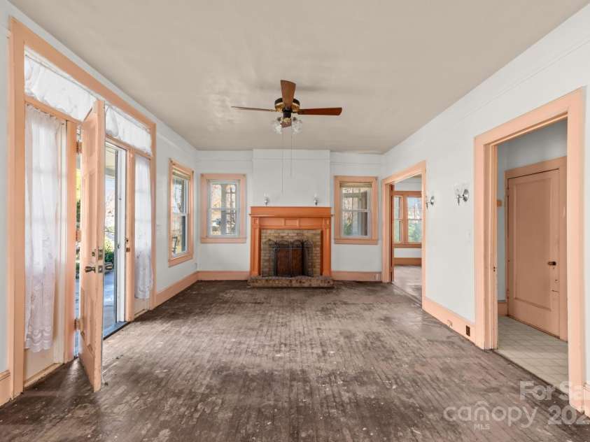 1011 Ashe Avenue, Lenoir, NC 28645.  MLS# CAR4326703, YatesRealty ID 3471. 