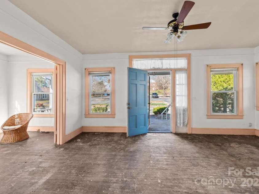 1011 Ashe Avenue, Lenoir, NC 28645.  MLS# CAR4326703, YatesRealty ID 3471. 