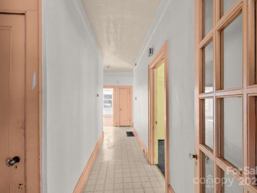 1011 Ashe Avenue, Lenoir, NC 28645.  MLS# CAR4326703, YatesRealty ID 3471. 