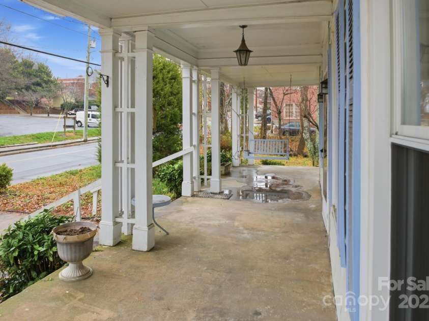 1011 Ashe Avenue, Lenoir, NC 28645.  MLS# CAR4326703, YatesRealty ID 3471. 