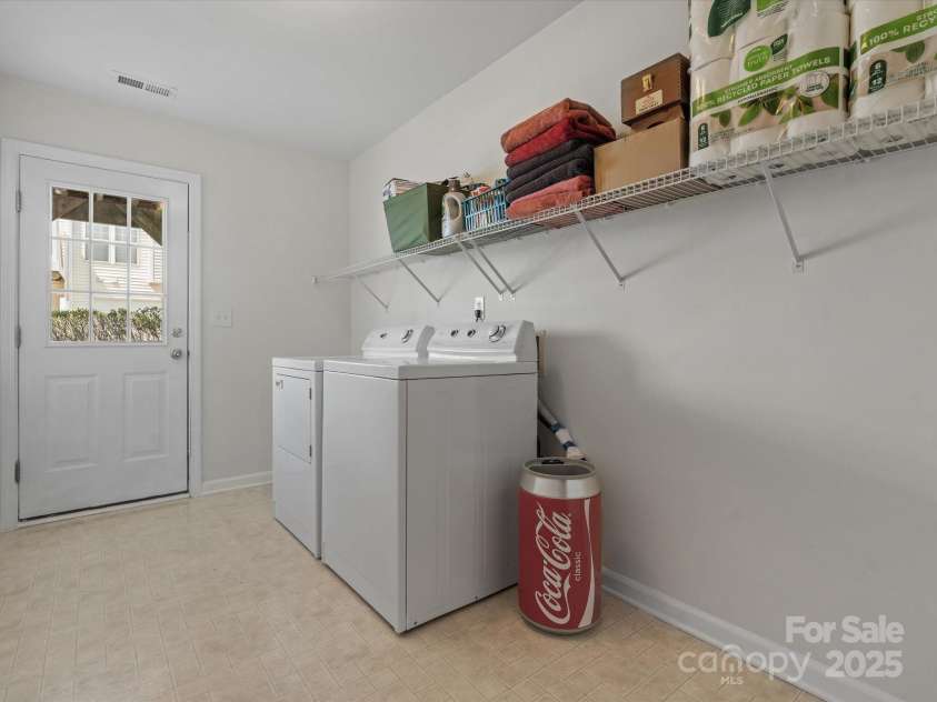 11846 Chelton Ridge Lane, Charlotte, NC 28277.  MLS# CAR4239634, YatesRealty ID 3471. 