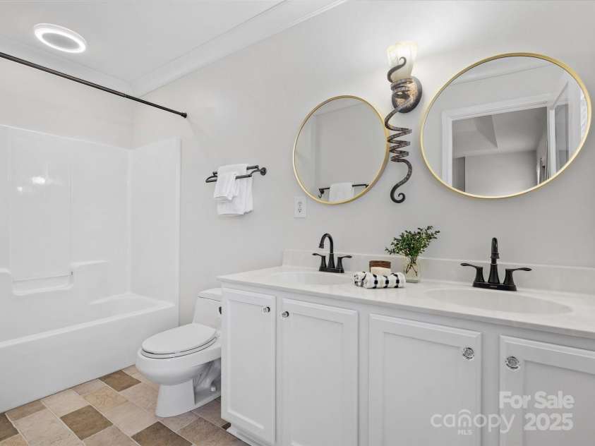 11846 Chelton Ridge Lane, Charlotte, NC 28277.  MLS# CAR4239634, YatesRealty ID 3471. 