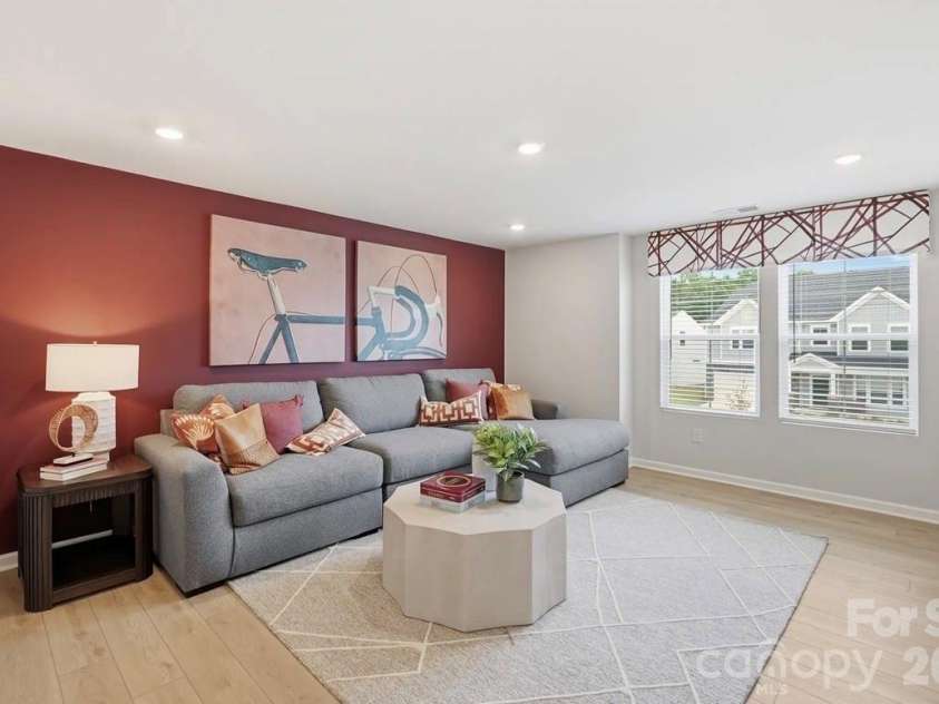 1404 Bansal Drive, Charlotte, NC 28215.  MLS# CAR4400083, YatesRealty ID 34710. 