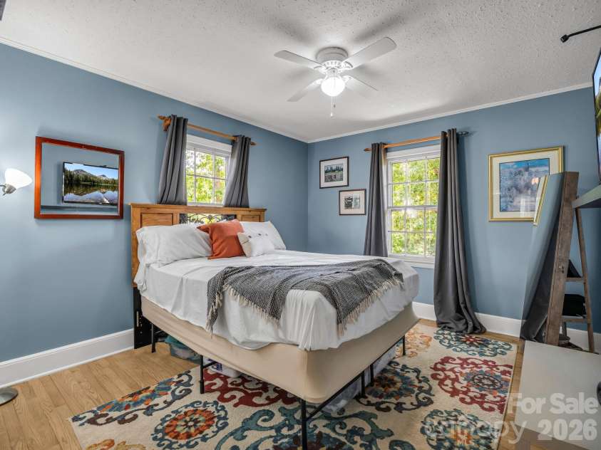 201 Lincoln Road, Forest City, NC 28043.  MLS# CAR4398972, YatesRealty ID 34711. 